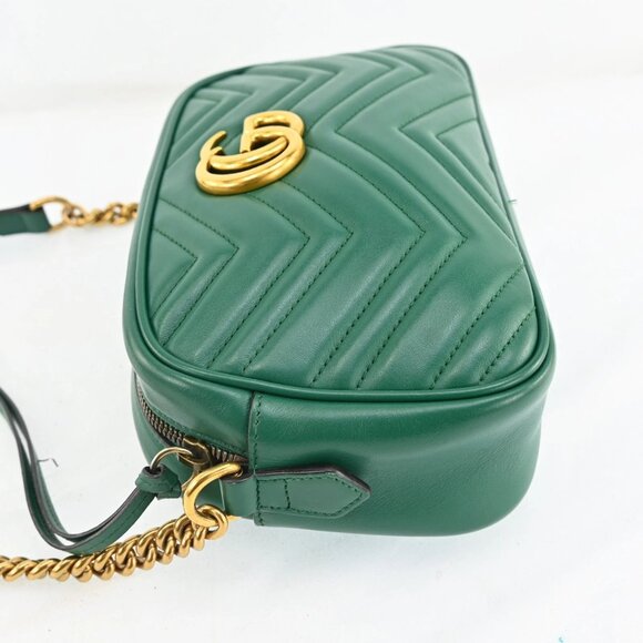 Authentic GUCCI GG Marmont Chain Shoulder Bag bsj870-110625 - Picture 4 of 16